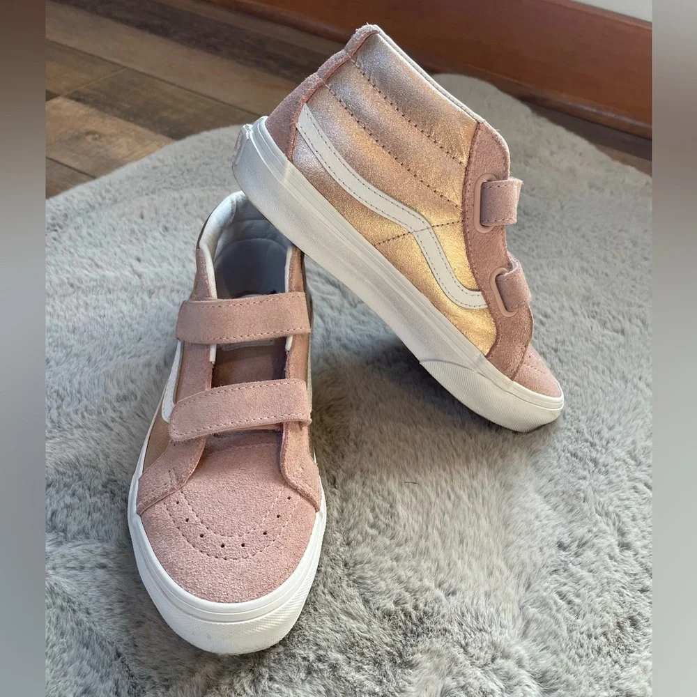 😍Kids Pink Suede Velcro High-Top Vans😍